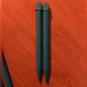 Teal Knitting Needle Set- 25mm